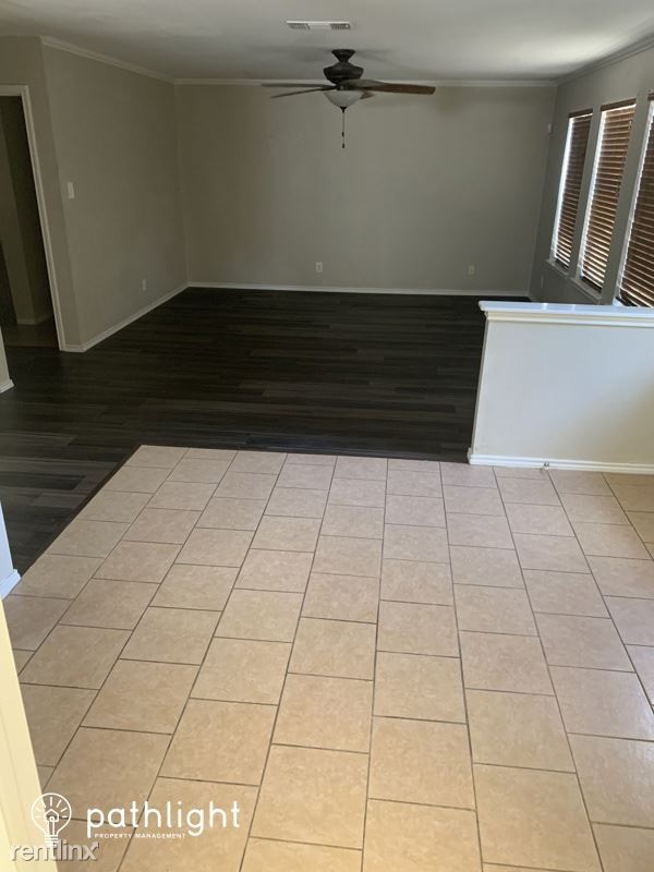 Foto del edificio - 3 br, 2.5 bath House - 10711 Tiger Chase UNIT