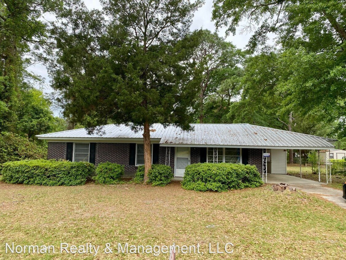 Primary Photo - 3 br, 1.5 bath House - 3 Palm Drive