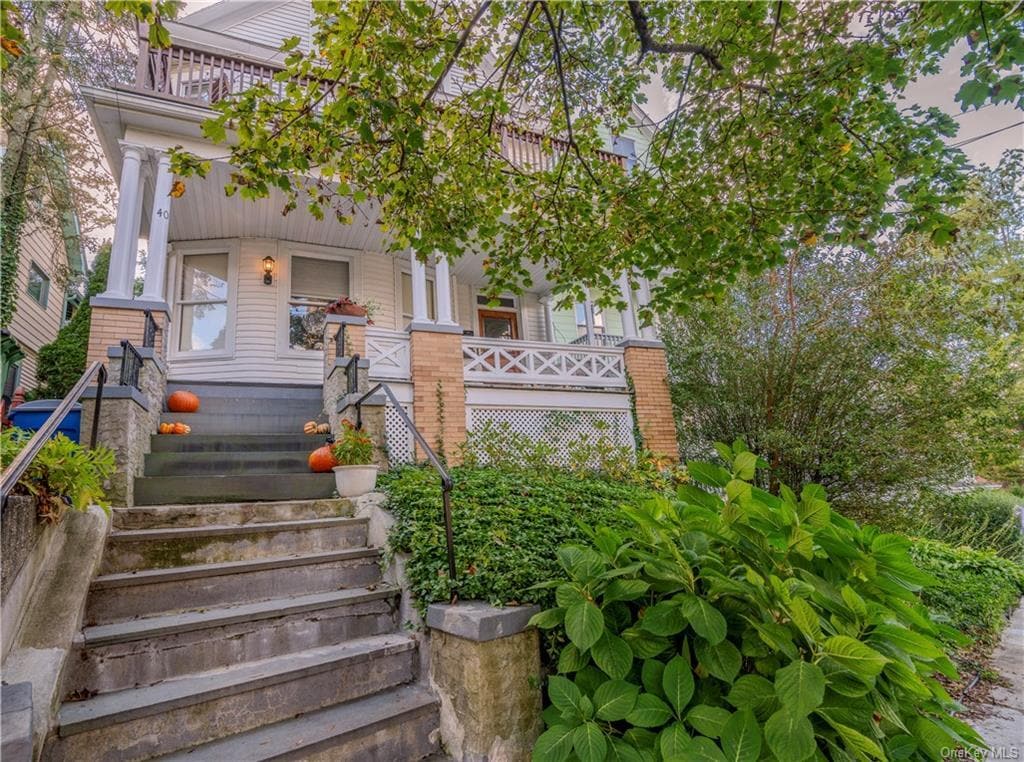 40 Hamilton Pl Unit 2, Tarrytown, NY 10591 Room for Rent in Tarrytown