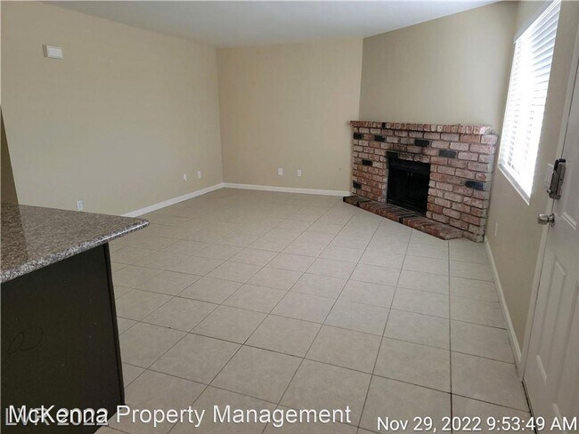 Building Photo - 2 br, 2 bath House - 709 Rock Springs Dr. ...