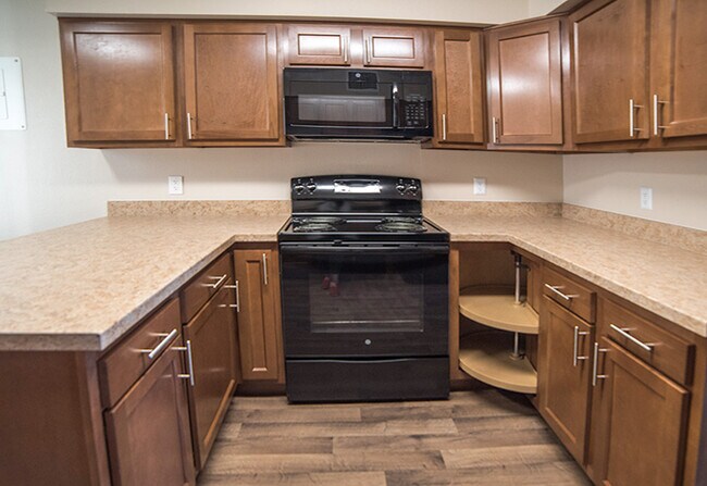 Foto del edificio - 1501 Mt Lincoln Dr E