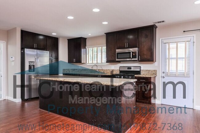 Foto del edificio - 1643 Plata Ct