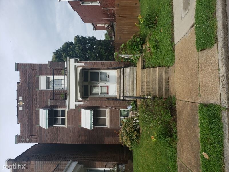 620 Holly Hills Ave, St. Louis, MO 63111 Apartment for Rent in St