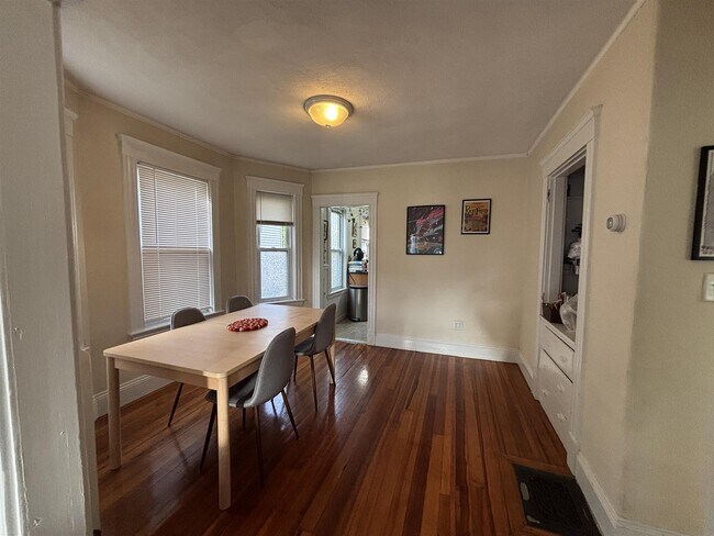 Foto del edificio - 9 Orrin St