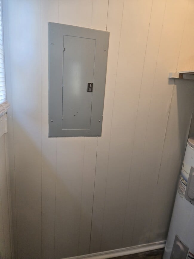 Foto del edificio - 503 N Chapel St