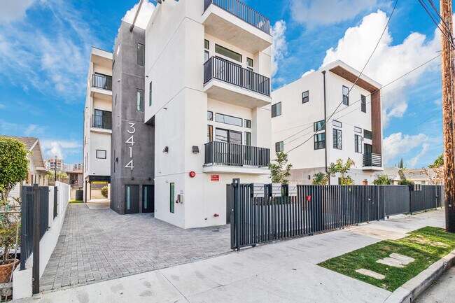 Foto del edificio - 3414 London St
