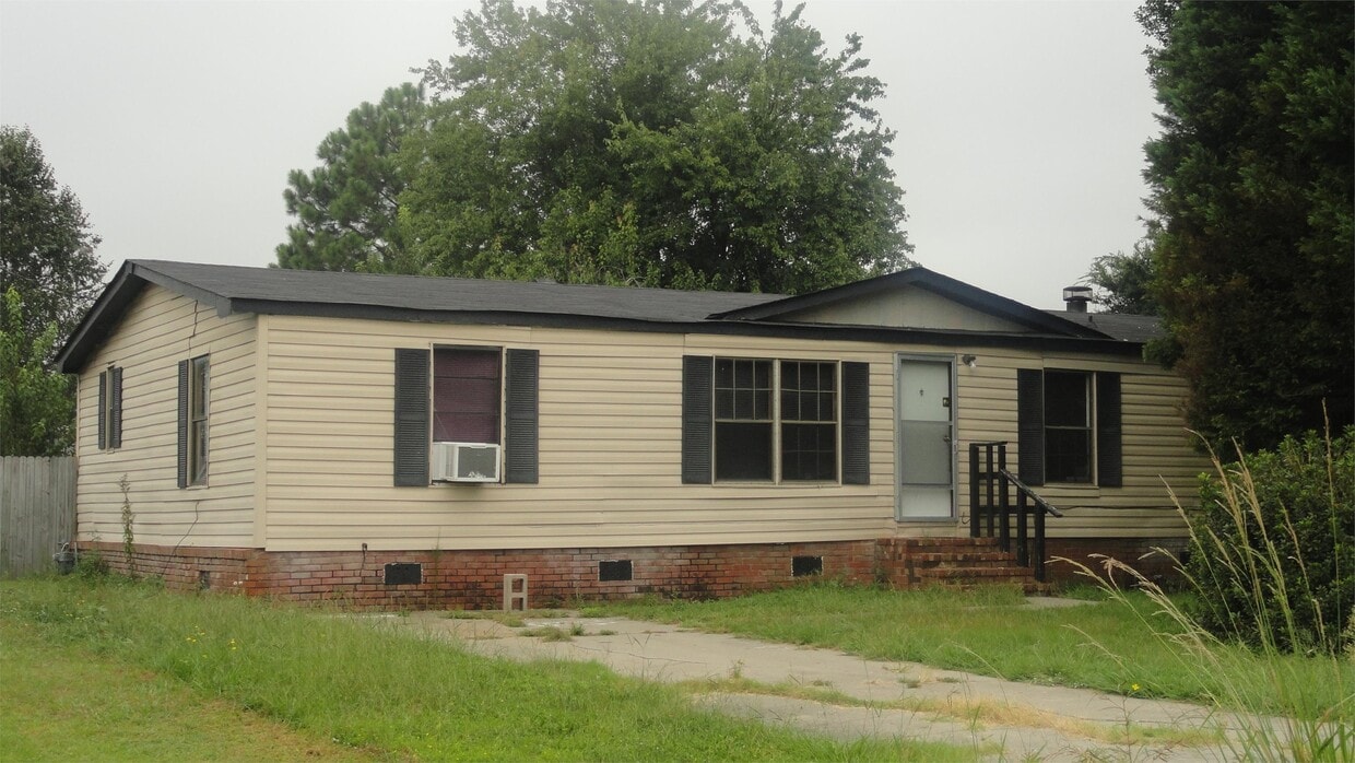 Primary Photo - 954 Whippoorwill Way
