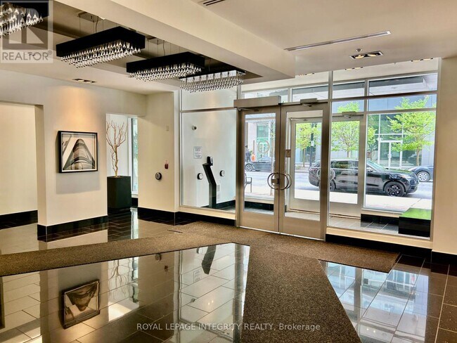 Photo du bâtiment - 101 Richmond Rd