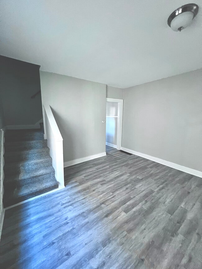 Foto del edificio - 3556 N Capitol Ave
