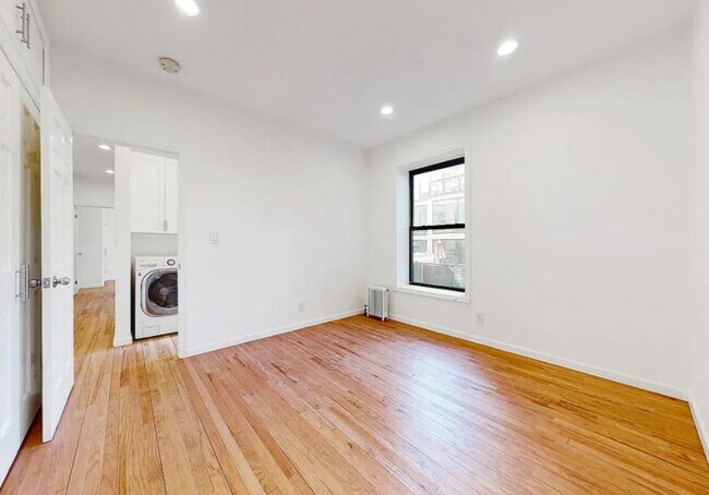 Foto del edificio - West 115th Street