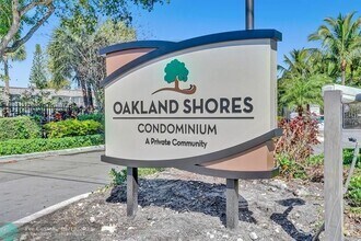 Building Photo - 3111 Oakland Shores Dr
