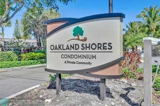 Building Photo - 3111 Oakland Shores Dr