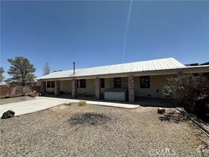 Building Photo - 46363 Valley Center Rd
