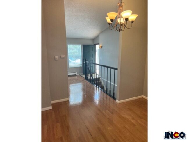 Foto del edificio - MOVE IN SPECIAL!!! 1/2 OFF THE 1ST MONTHS ...