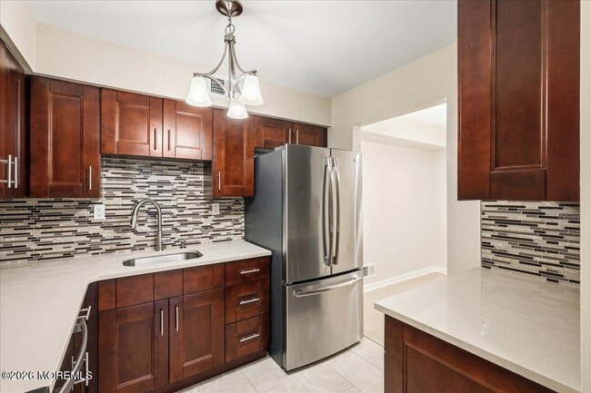 Building Photo - 203 Wellington Pl