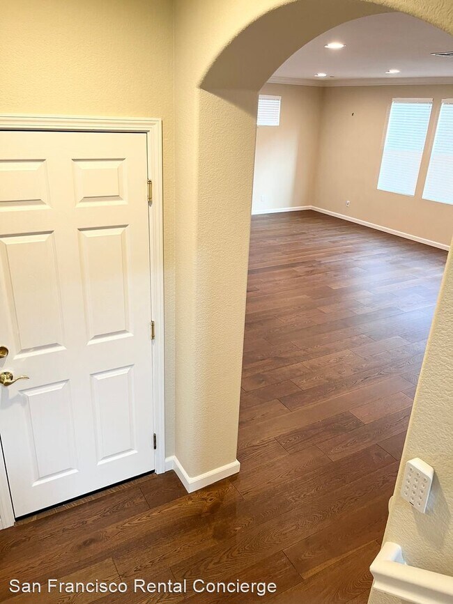 Foto del edificio - 4 br, 2.5 bath House - 68 Sunny Cove Drive
