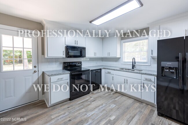 Building Photo - 409 Clifton Rd