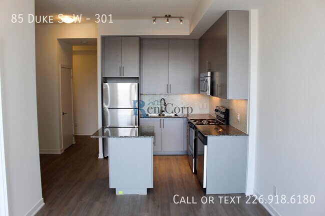 Photo du bâtiment - 85 Duke St W