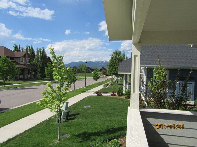 Foto del edificio - River Lakes Home
