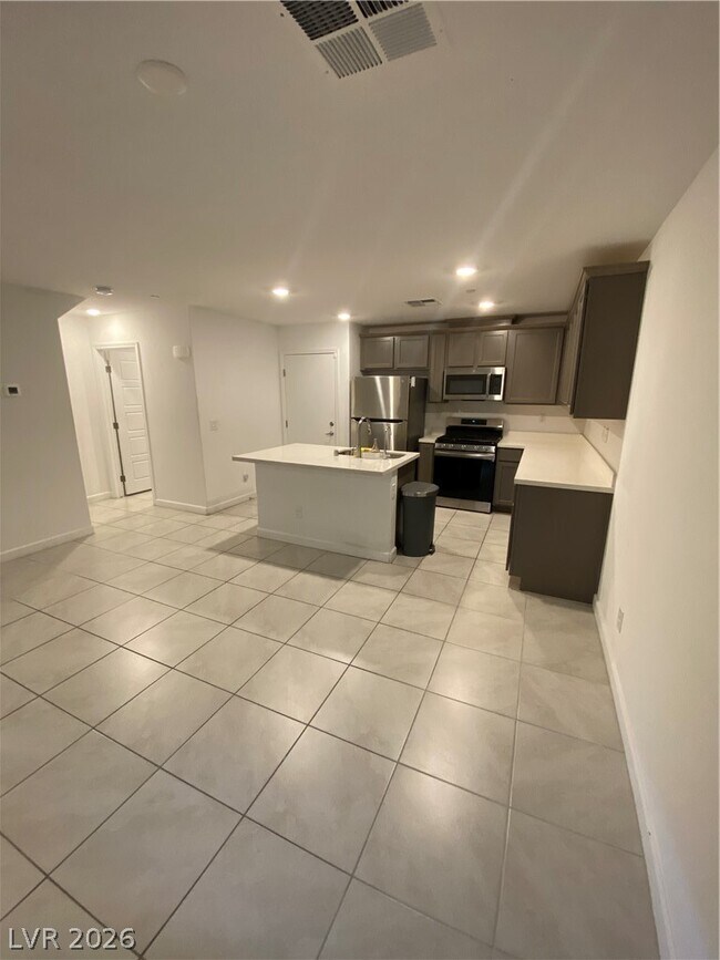 Foto del edificio - 3622 Hestia Ave