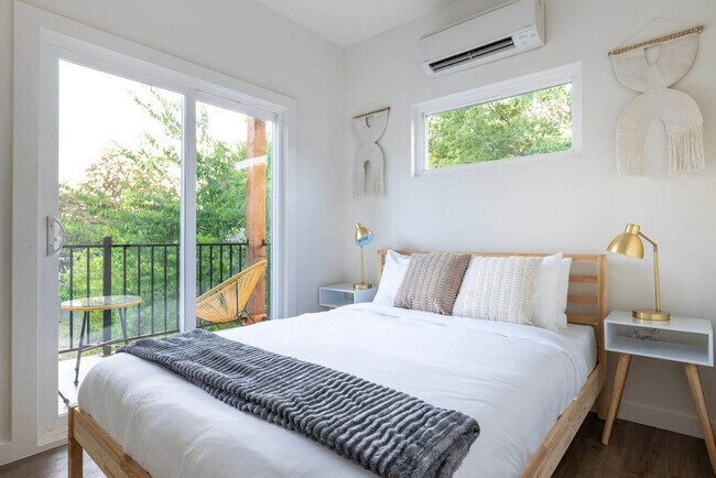 Foto del edificio - 4804 Filey Cove