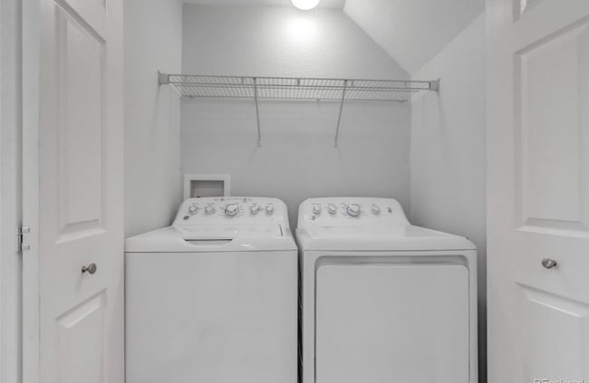 Photo - 211 Julian St Townhome