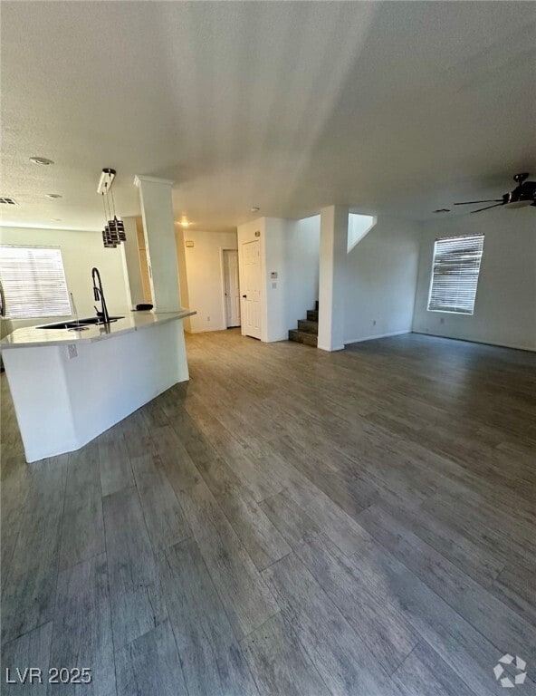 Building Photo - 7828 Wavering Pine Dr