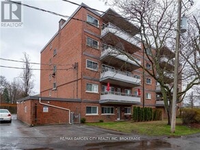 Building Photo - 14 Norris Pl