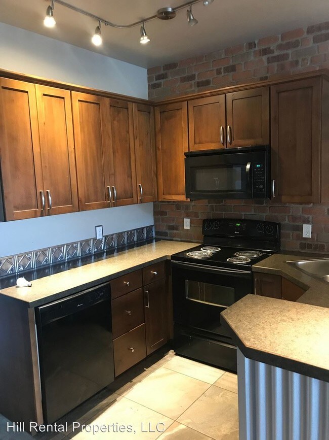 Building Photo - 3 br, 2 bath House - 431 Taylor Avenue
