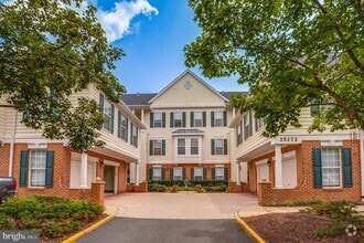Building Photo - 25272 Riffleford Square