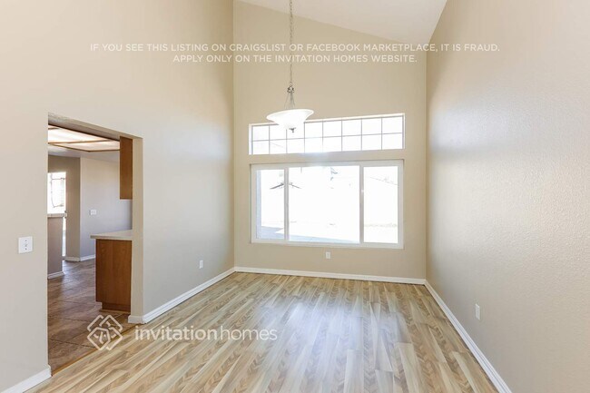 Foto del edificio - 2386 W Calle Celeste Dr