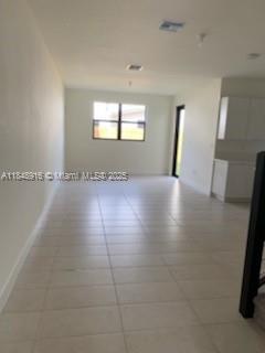 Foto del edificio - 8109 NW 105th Ave