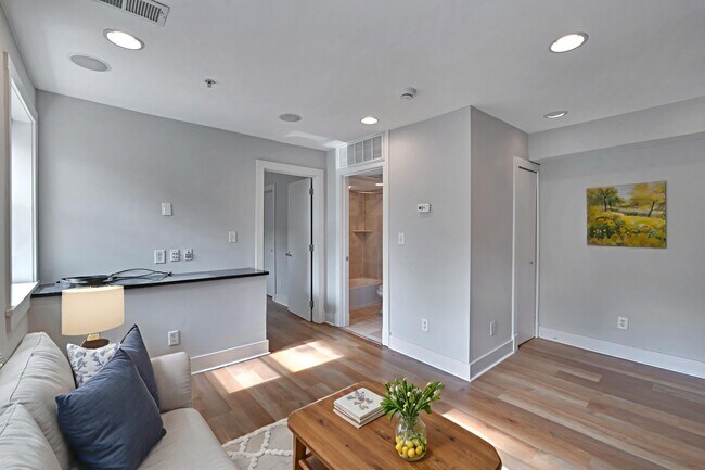 Foto del edificio - 2600 Sherman Ave NW