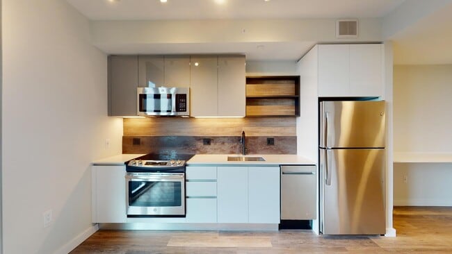 Interior Photo - The MO