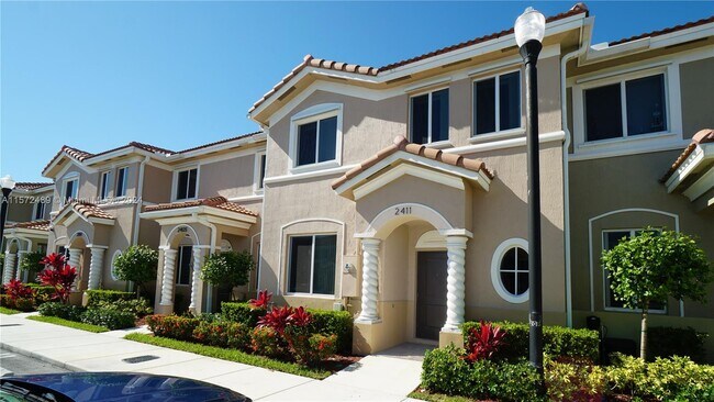 Foto del edificio - 2411 SE 10th St
