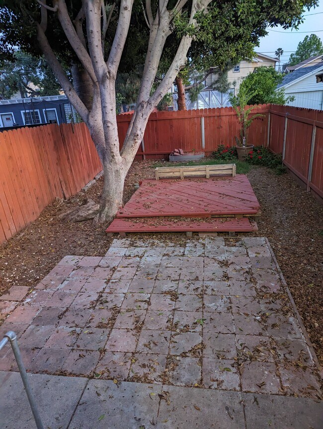 Foto del edificio - 522 E Lemon Ave