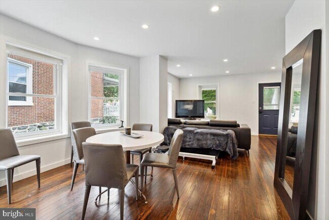 Foto del edificio - 224 Edgemont Ave