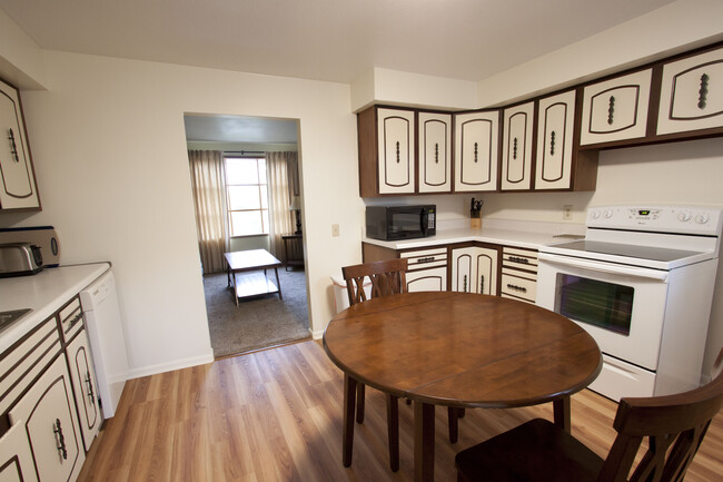 Foto del edificio - 5 Hubbard Ln