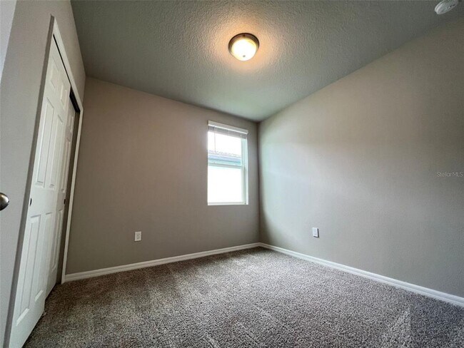 Foto del edificio - 1848 Carnostie Rd