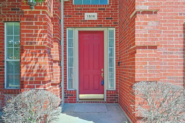 Building Photo - 1516 Eaglepoint Dr
