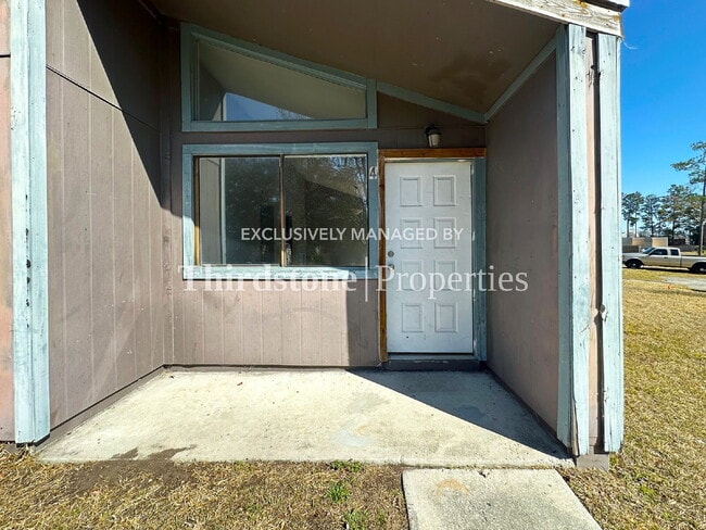 Building Photo - 4711 San Jose Village Ct