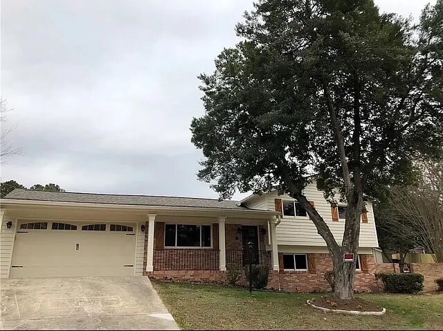 Foto del edificio - Room in House on Vanderbilt Ln NW