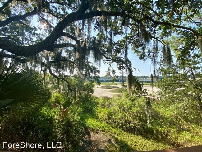 Building Photo - 3 br, 3 bath House - 22 Salt Marsh
