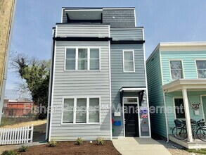 Building Photo - 2920 P St