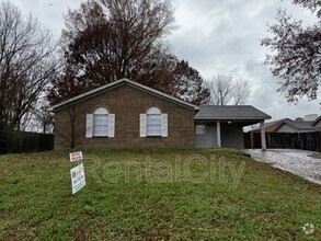 Building Photo - 5853 Cherokee Dr