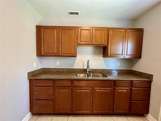 Building Photo - 8724 N Larkhall Pl