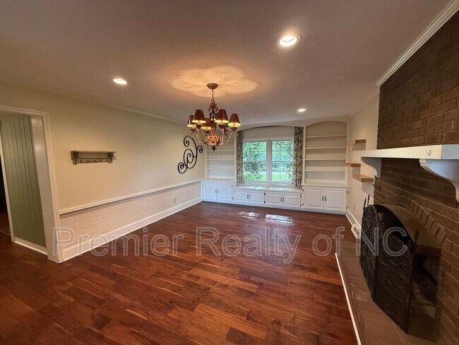 Foto del edificio - 4125 Arden St