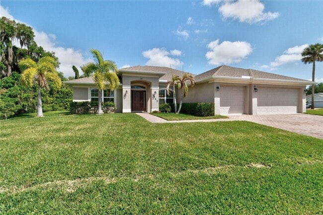 Building Photo - 1345 Willow Oak Ct