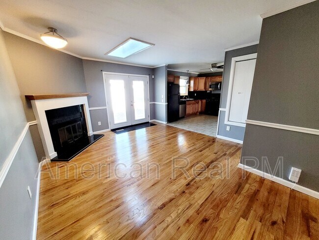 Building Photo - 1491 Surfwood Dr