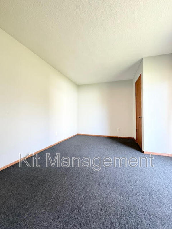 Foto del edificio - 5517 Douglas Rd